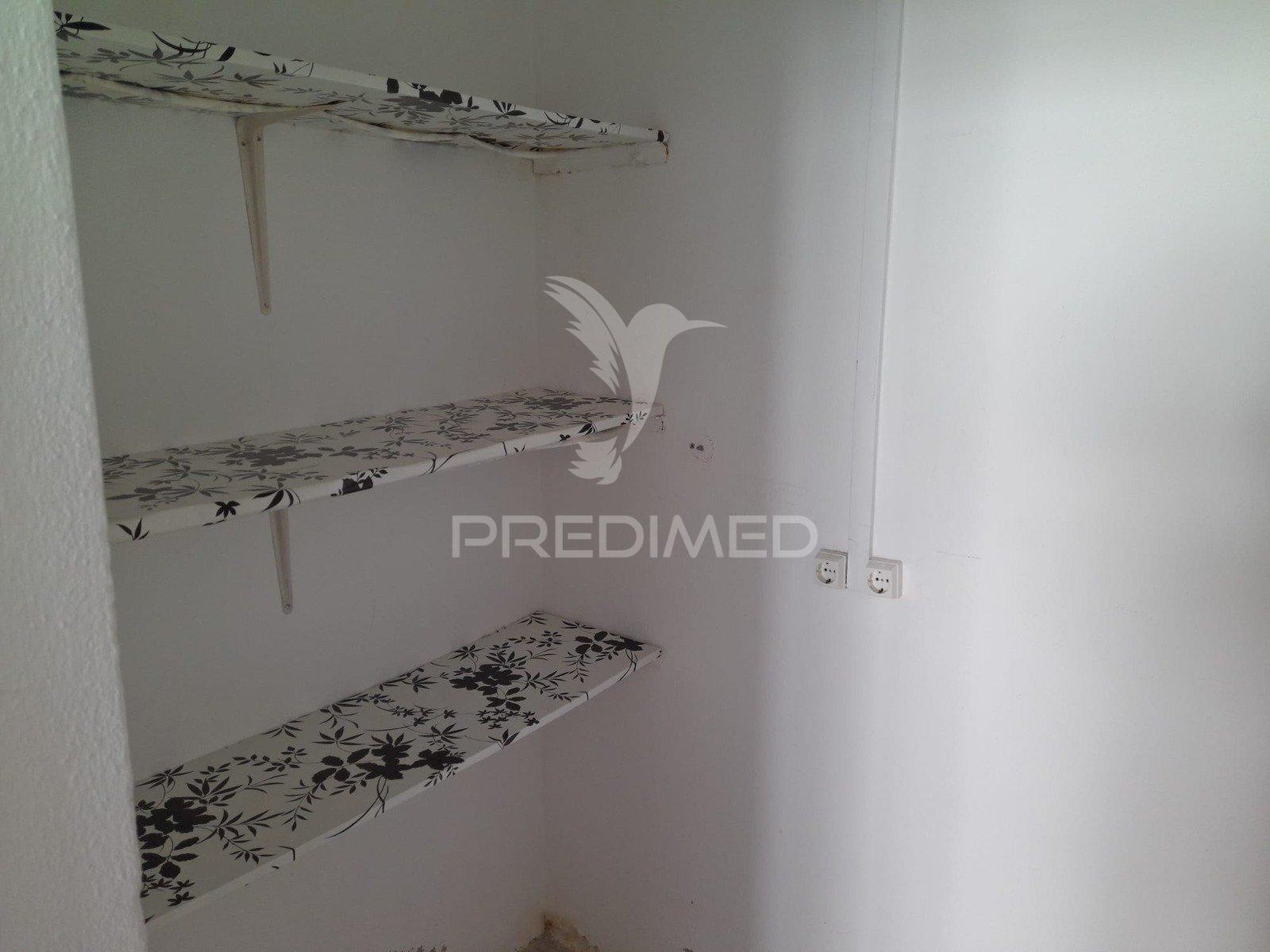 Loja no  centro de salvaterra de magos