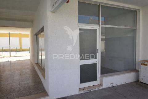 Loja no  centro de salvaterra de magos