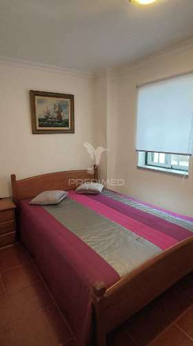 Moradia t2 no centro de nisa