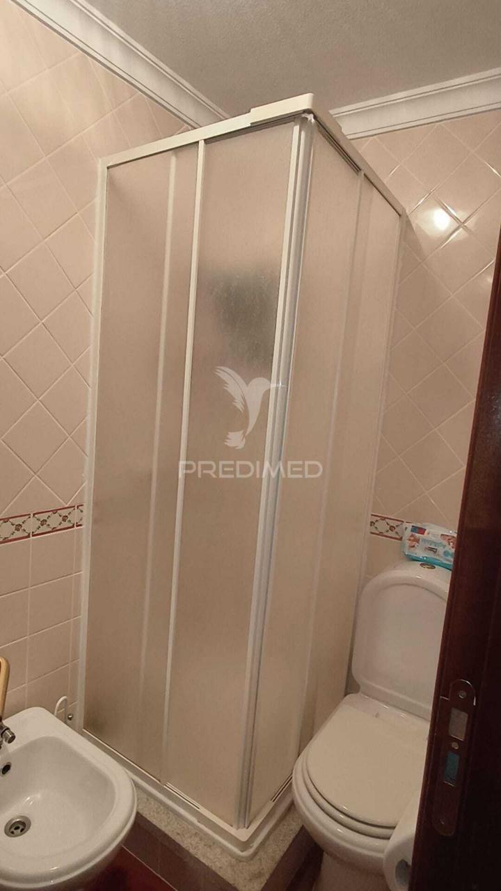 Moradia t2 no centro de nisa