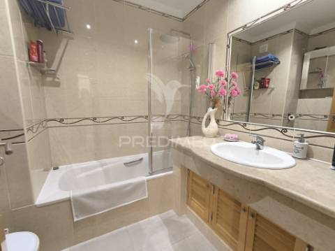 T2 condomínio fechado na praia da rocha