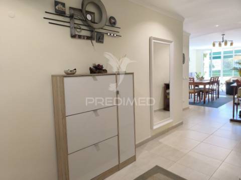 T2 condomínio fechado na praia da rocha