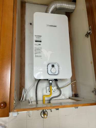 Apartamento t2 no centro do caniço – mobilado, com garagem e licença al