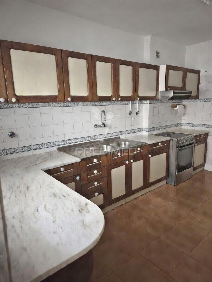 Albufeira - apartamento com 102 m² a 1km da praia