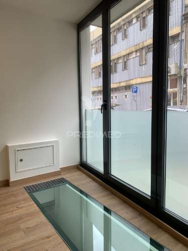 Apartamento t2 no coração do porto – totalmente remodelado