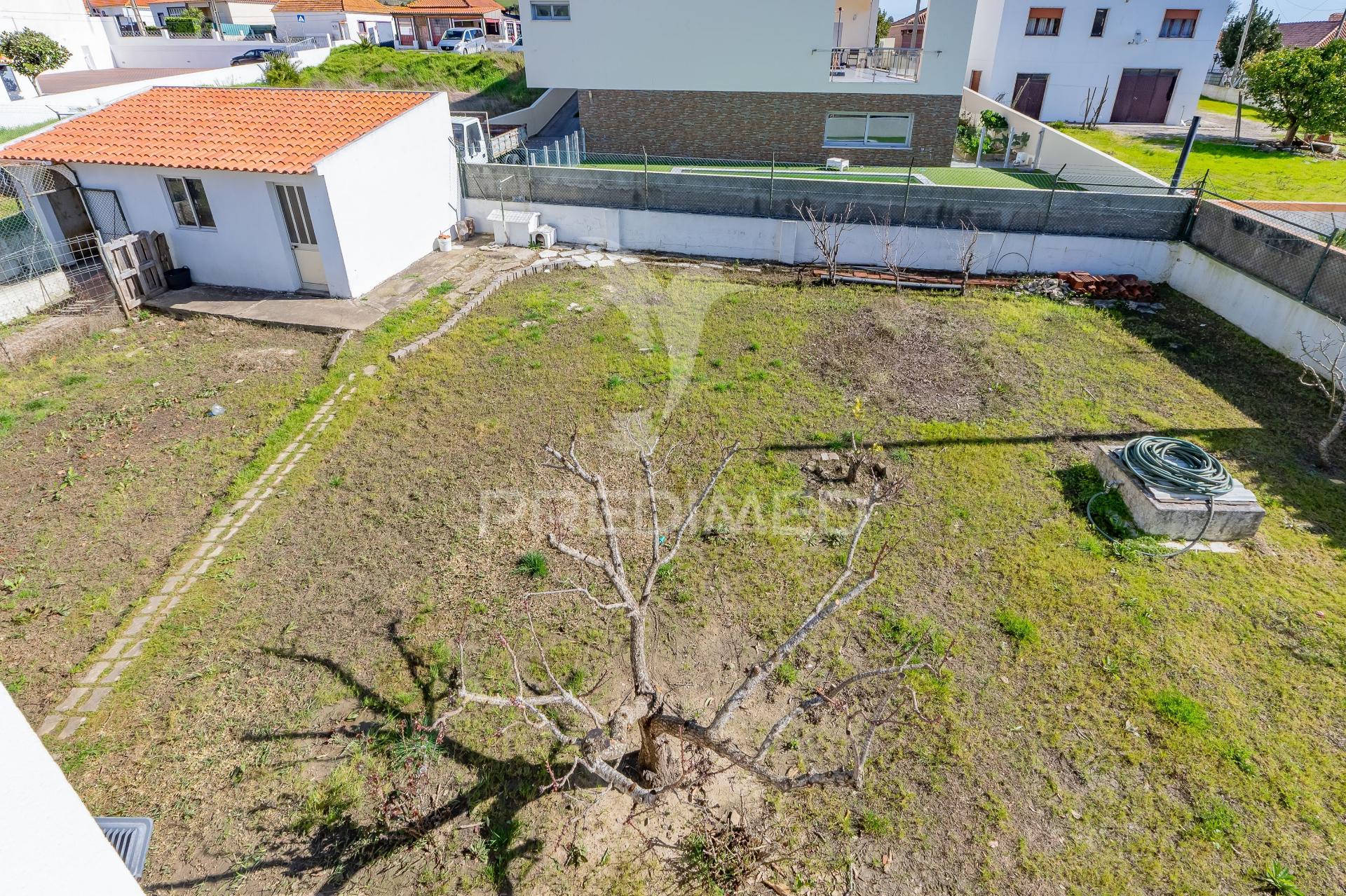 Moradia t3 + 3 em arruda dos vinhos