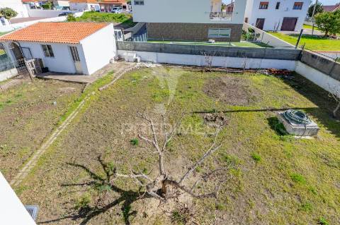 Moradia t3 + 3 em arruda dos vinhos