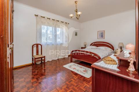 Moradia t3 + 3 em arruda dos vinhos