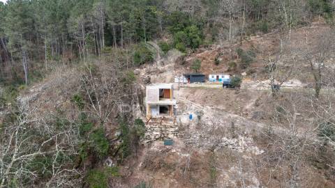 Terreno em vilar de veiga –  junto ao parque nacional da peneda-gerês