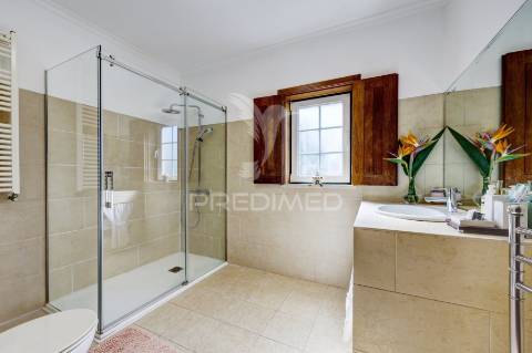 Moradia t7 com vista mar | lote de 787 m² | montesouros – mafra/ericeira