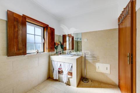 Moradia t7 com vista mar | lote de 787 m² | montesouros – mafra/ericeira