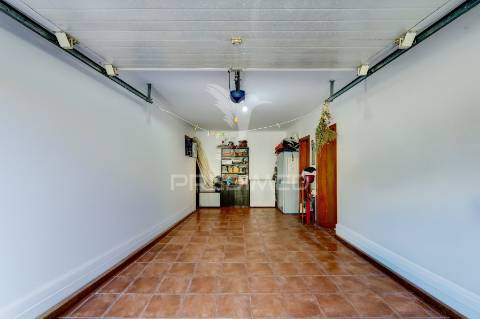 Moradia t7 com vista mar | lote de 787 m² | montesouros – mafra/ericeira