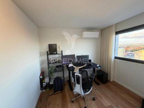 Vende-se apartamento t2 vila nova de gaia