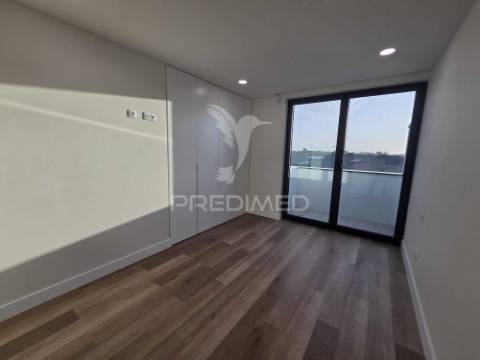 Moradia t4 em aradas