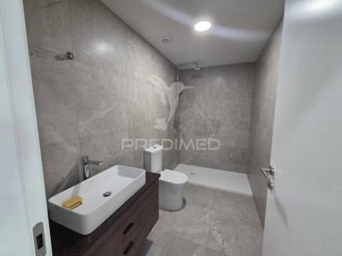 Moradia t4 em aradas