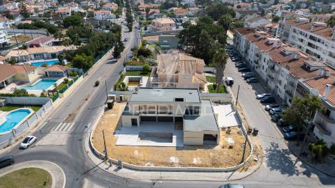 Moradia t5 contemporânea de luxo | marisol – charneca de caparica