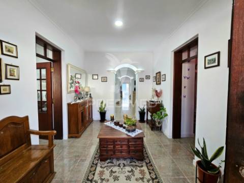 Moradia t4 em casével, concelho de castro verde.