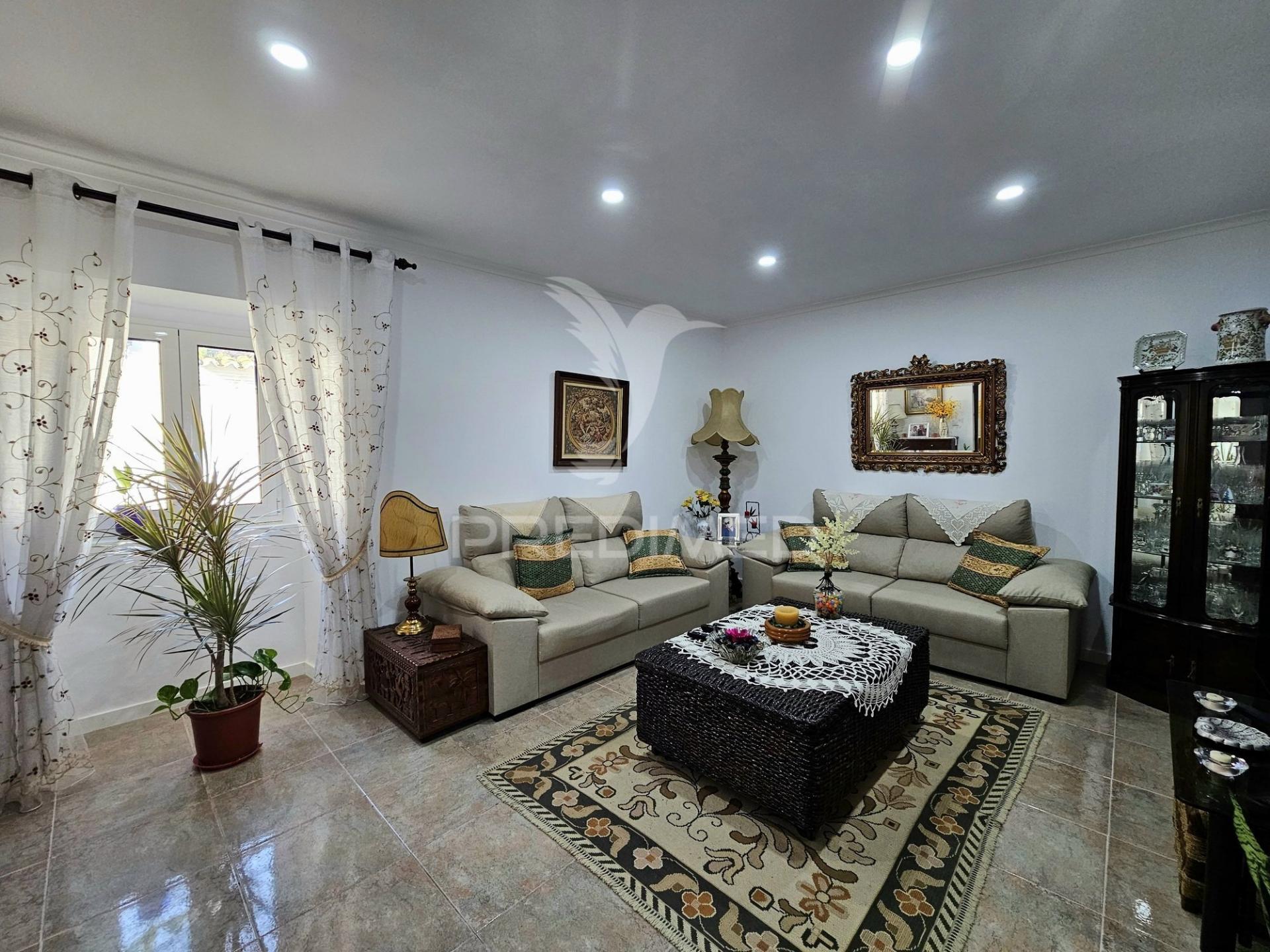 Moradia t4 em casével, concelho de castro verde.