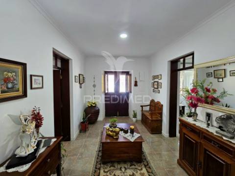 Moradia t4 em casével, concelho de castro verde.