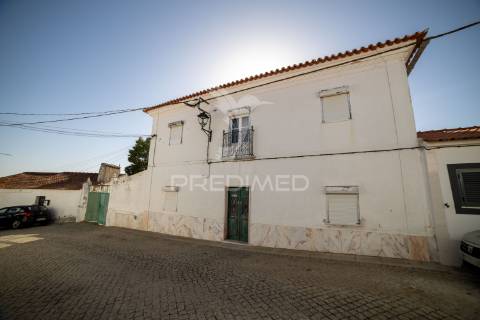 Quinta com 1,25ha e moradia t5 – ideal turismo rural perto de alqueva