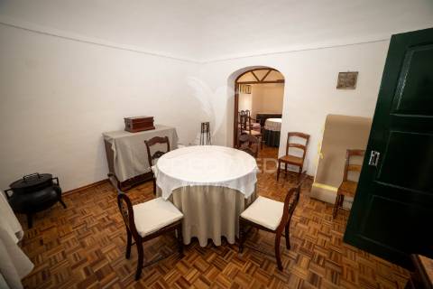 Quinta com 1,25ha e moradia t5 – ideal turismo rural perto de alqueva