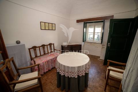 Quinta com 1,25ha e moradia t5 – ideal turismo rural perto de alqueva