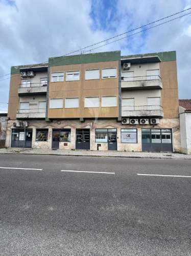 Apartamento t3 rossio ao sul tejo