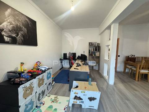 Apartamento t3 rossio ao sul tejo