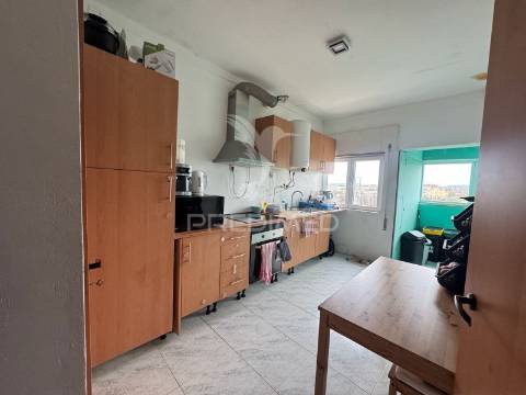 Apartamento t3 rossio ao sul tejo