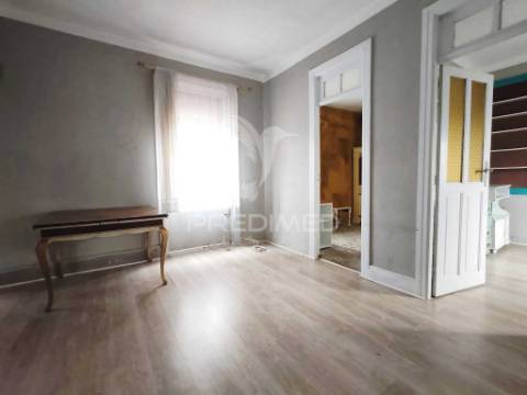 Andar moradia a 5 minutos da estação de coimbrões