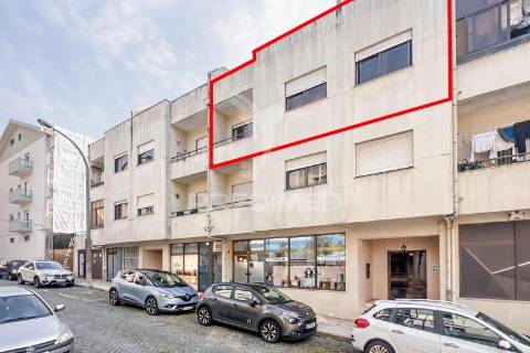 Apartamento t3 | 120 m² | garagem fechada | ferreiros – braga