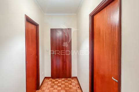 Apartamento t3 | 120 m² | garagem fechada | ferreiros – braga