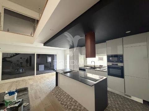 Moradia t3 +1 nova lagoa de albufeira