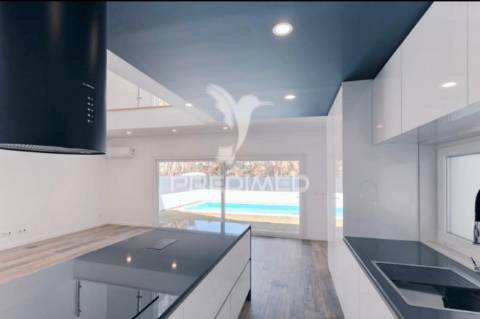 Moradia t3 +1 nova lagoa de albufeira