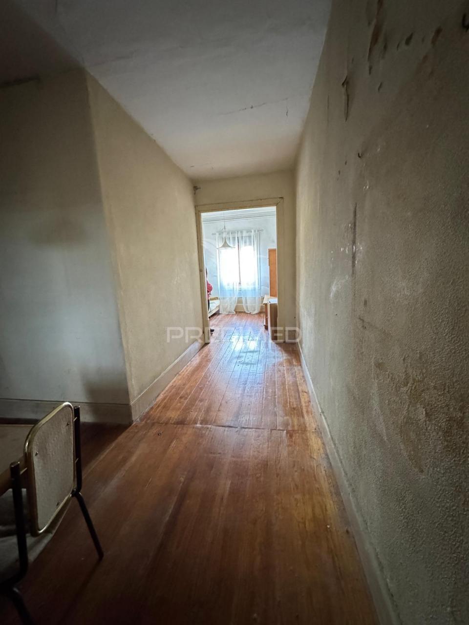 Moradia para reabilitação total - zona histórica de vila nova de gaia - vistas rio douro