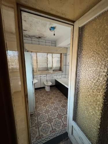 Moradia para reabilitação total - zona histórica de vila nova de gaia - vistas rio douro