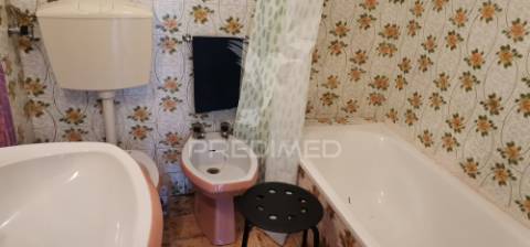 Moradia t2 com quintal