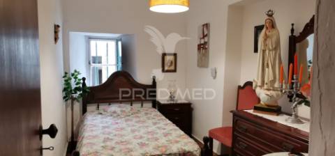 Moradia t2 com quintal