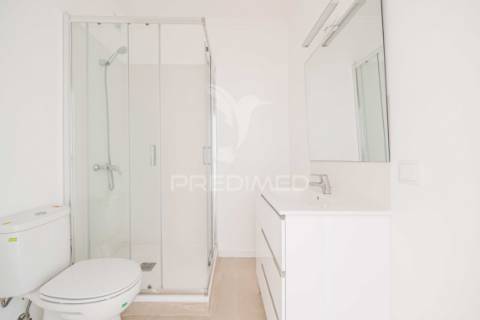 Apartamento t2 | renovado | queluz | arrendamento