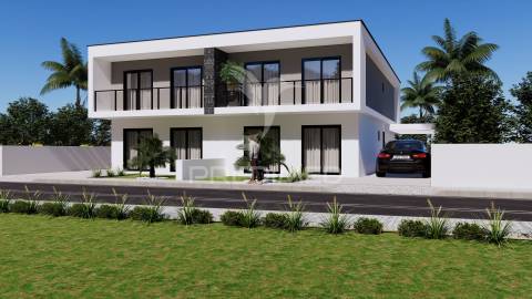 Moradia t4 geminada com piscina