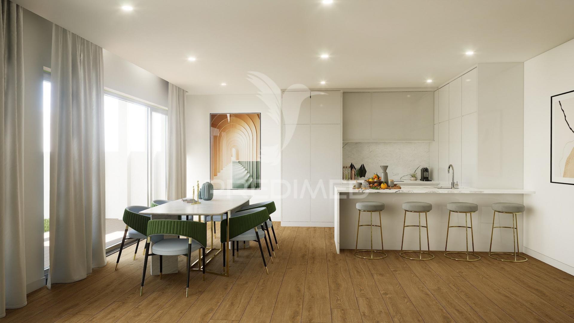 Moradia t4 geminada com piscina