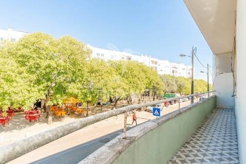 T1 totalmente remodelado centro do feijó