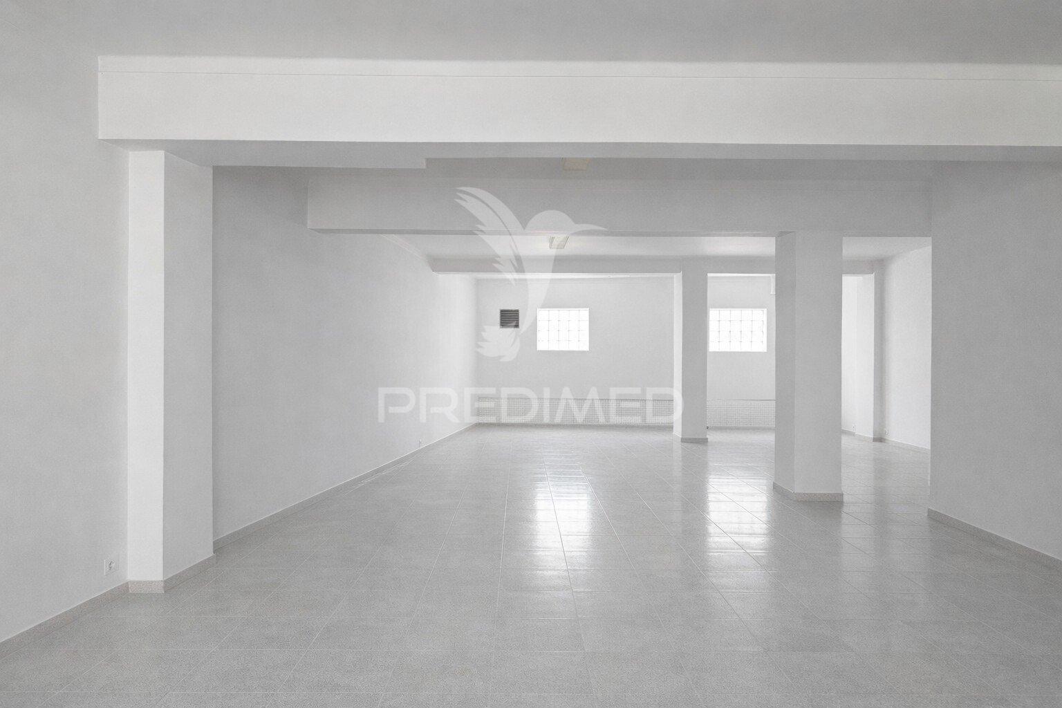 Loja ampla com 150m2 | av. irmã lucia de jesus