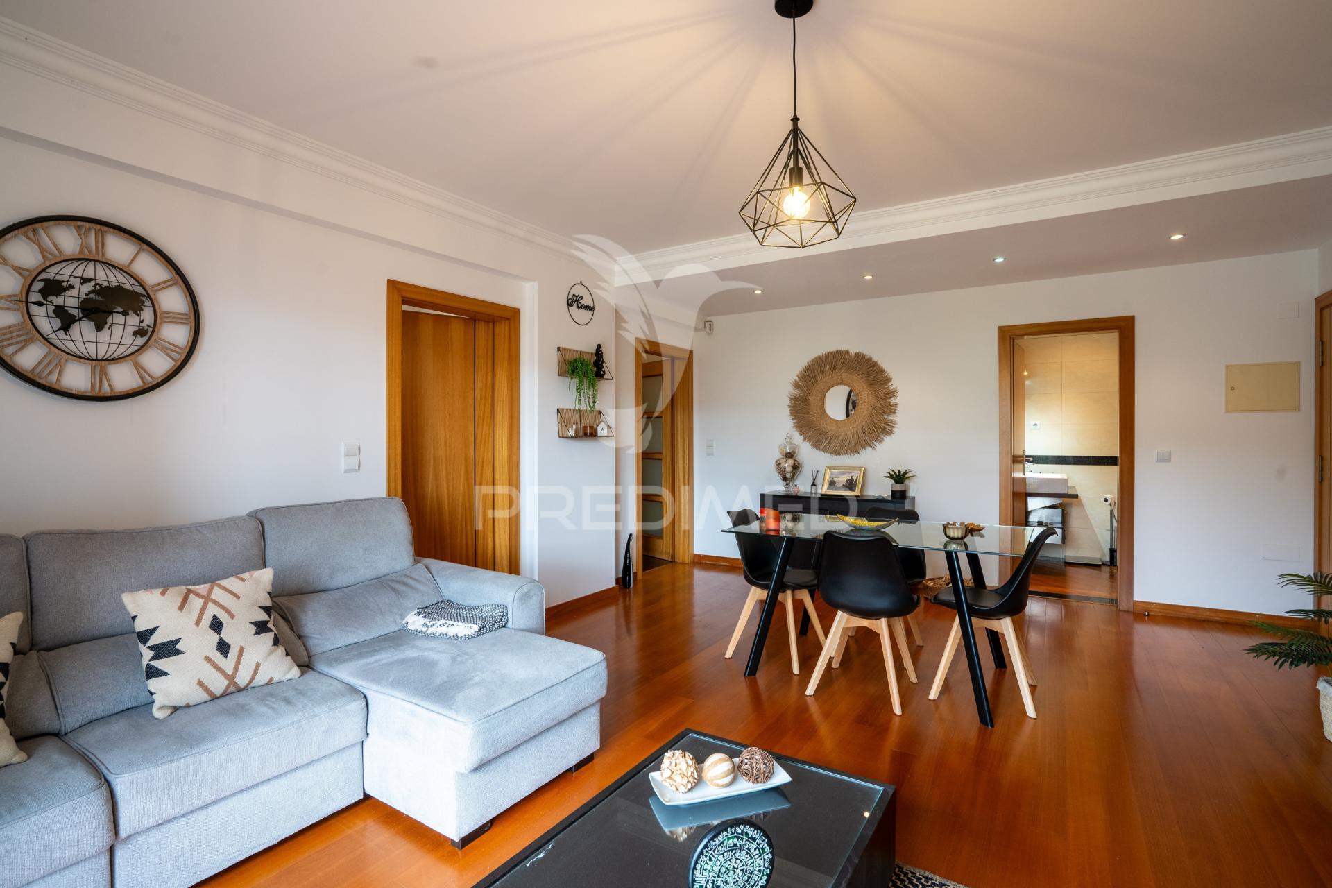 “oportunidade no caniço – t1 com garagem e arrecadação”