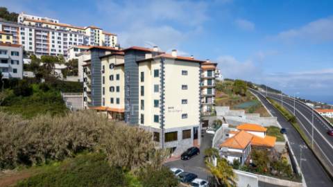 “oportunidade no caniço – t1 com garagem e arrecadação”