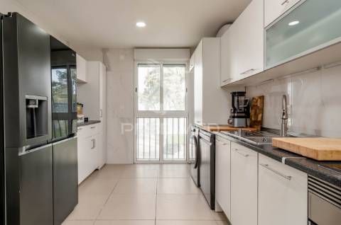 Apartamento t3 miratejo - corroios