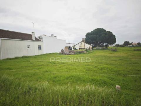 Terreno urbano em marinhais