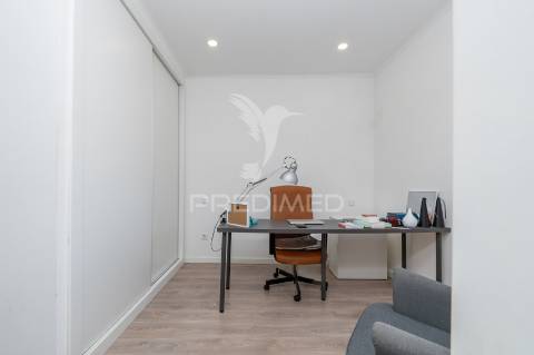 Moradia t4 com piscina em sobral de monte agraço