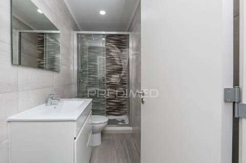 Moradia t4 com piscina em sobral de monte agraço