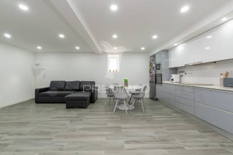 Moradia t4 com piscina em sobral de monte agraço